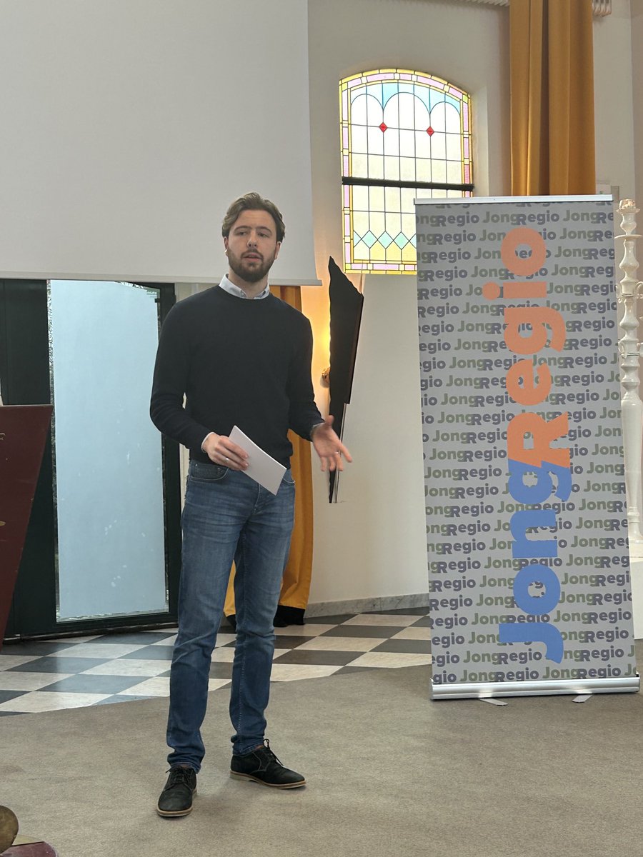 Eric Logister tweet media