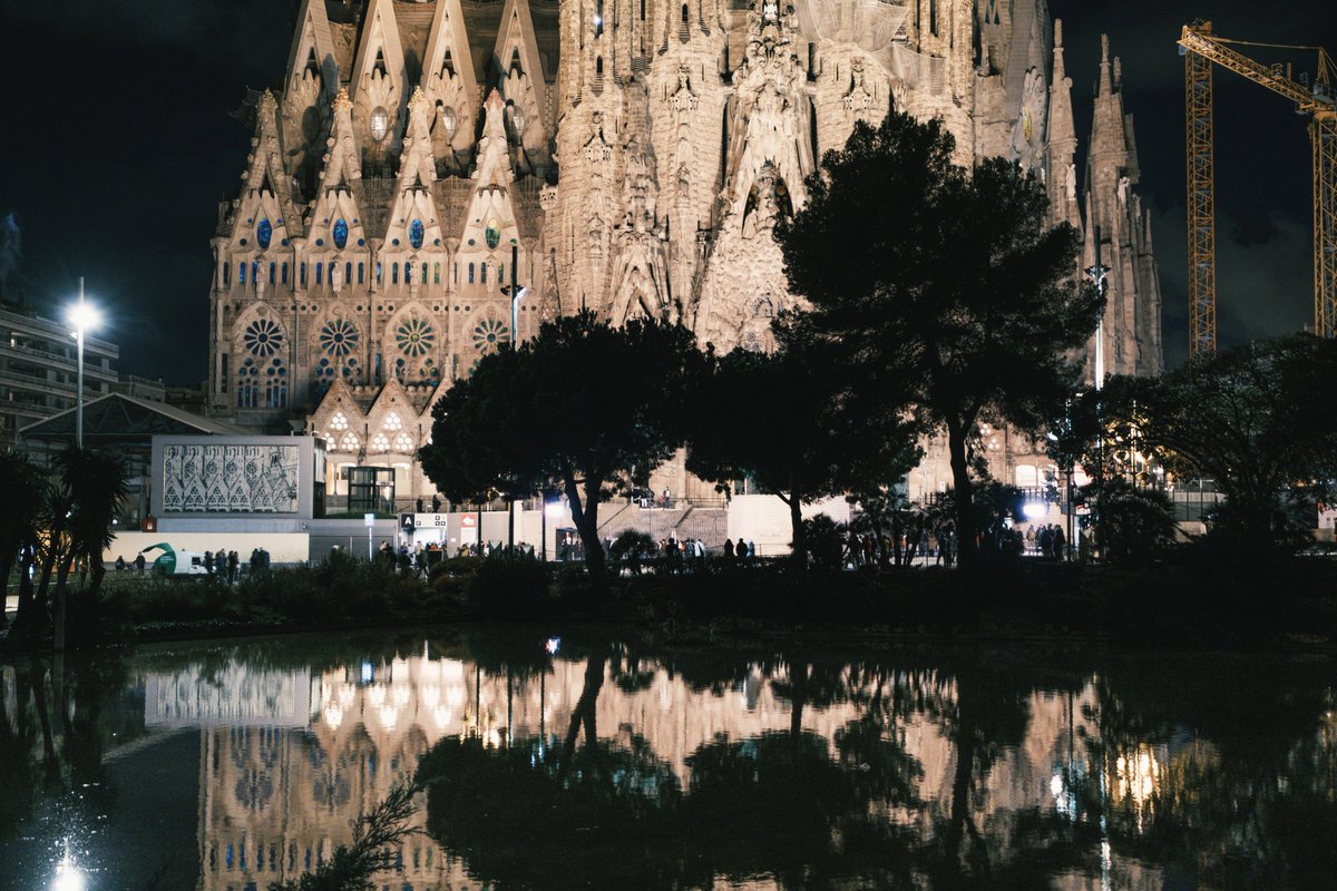 inazumanophoto's tweet photo. Sagrada Familia https://t.co/sDEoPnuuni