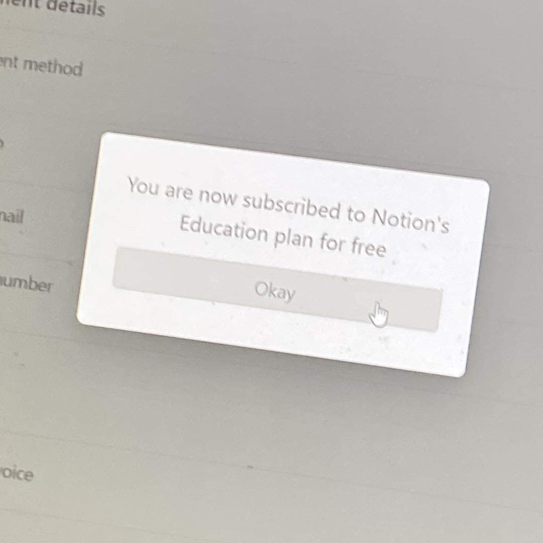 httpskisha's tweet image. live love laugh school email!!! 🥳🥳