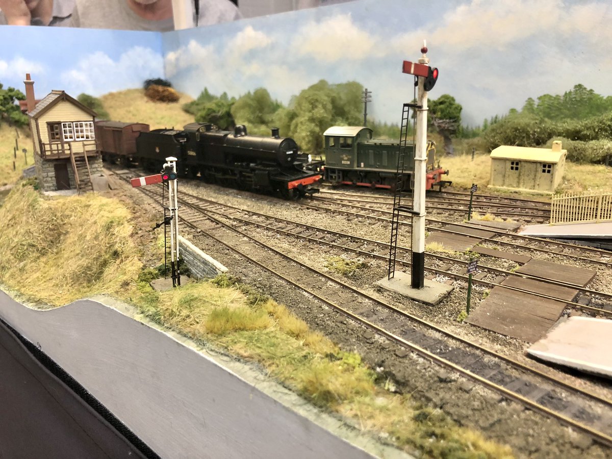 Graham Muz Muspratt tweet media