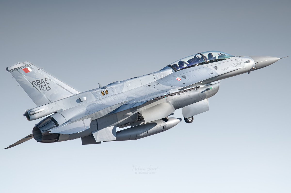 ntoweraviation's tweet photo. Finally caught a Bahraini two seater @blocksixtynine @LockheedMartin @LMNews @TheAviationist @bna_en @Militarydotcom @Aviation_Intel https://t.co/EryXK1vllu