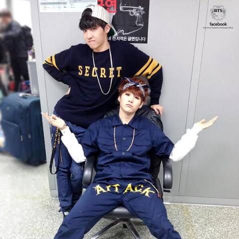 SUGAIndoFanbase's tweet photo. Happy Birthday uri sunshine

HAPPY J-HOPE DAY
#HAPPYBIRTHDAYJHOPE
#HAPPYJHOPEDAY https://t.co/7vELkshXDE