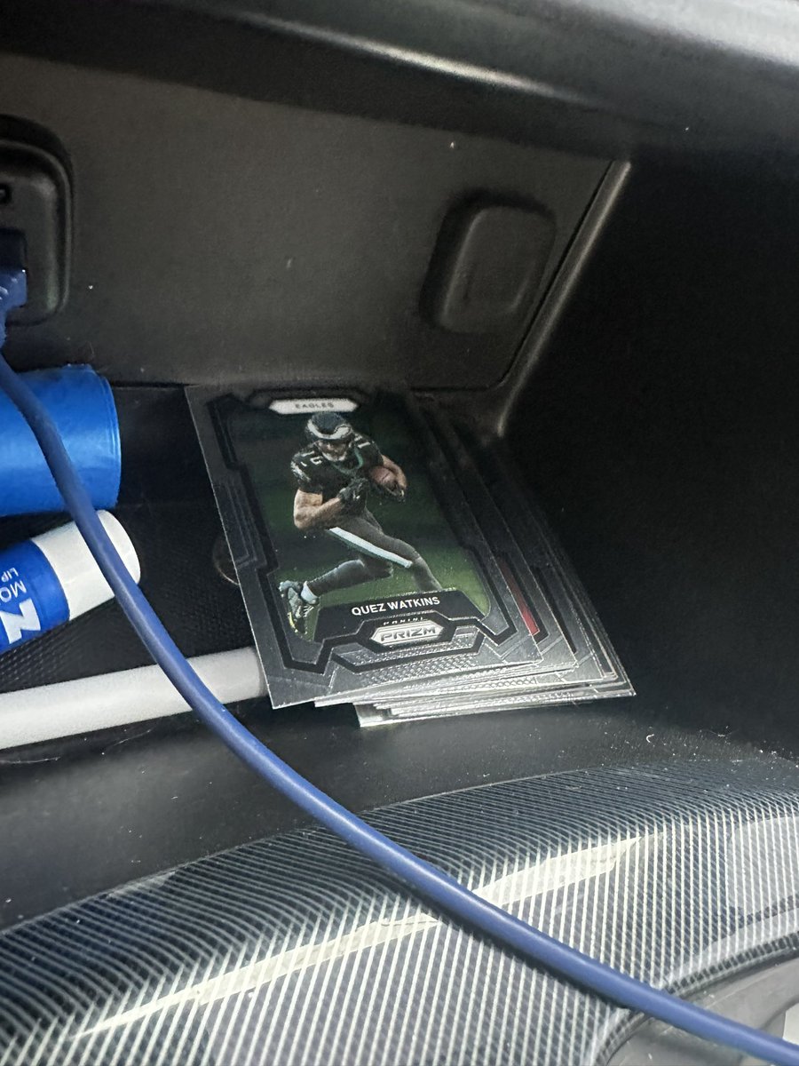 Any other car rippers out there have base cards all over the place? My wife asked me for a napkin, I pulled out a base Dak Prescott and told her to use that. 

#carrips <a href="/CardPurchaser/">Card Purchaser</a>