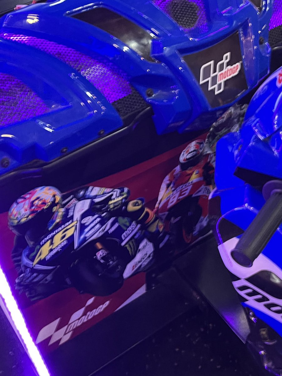 lukemac17842492's tweet image. ⁦@HollywoodBowlUK⁩ #motogp #fastlap #letsgo #topspeed #playmechanix #leader #losalcircuit