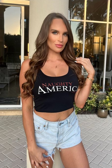 Excited to be shooting with @naughtyamerica next week 🥰😈 https://t.co/jvwYxwnnni<a class="tags" href="/tag/naughtyamerica">@naughtyamerica</a>