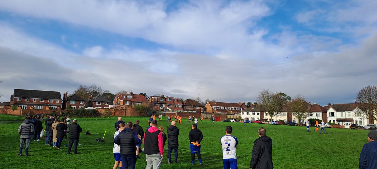TroupyTRFC's tweet photo. Good turnout for the @CCLG_UK charity game between Nate's Rovers (Tranmere) and @SUFCIpswich at #NewFerry Park ⚪️🔵⚪️♥️♥️ https://t.co/Bcb38zQLVJ