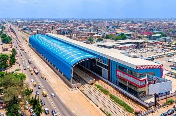 gabriel_bolatit's tweet photo. Lagos Red Line and Lagos Blue
#LagosMassTransitLine @Lamataonline @followlasg @jidesanwoolu https://t.co/xxmTqZIuuv