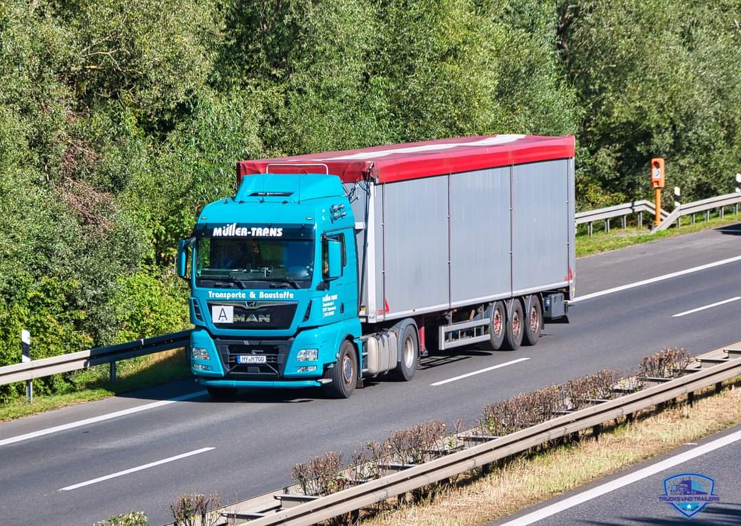 #Müller-Trans, #Hoyerswerda
#lkw #lastwagen #truck #lorry #brummi #vrachtwagen #transport #trucking #truckphoto #truckspotting #truckspotter #truckfotografie #lkwfotografie #truckpictures #lkwbilder #lkwfotos #sattelzug #spedition #transportunternehmen #fuhrpark #MAN #MANtrucks