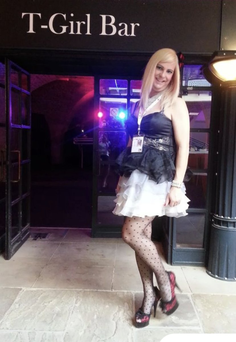 Bring your autogynephilia to work. <a href="/CreditSuisse/">Credit Suisse</a> 
Pips Bunce