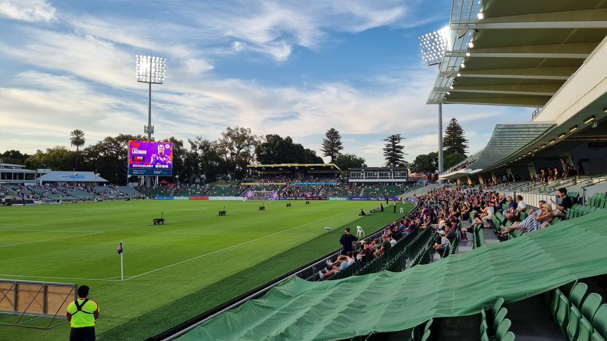 FootballLang tweet media