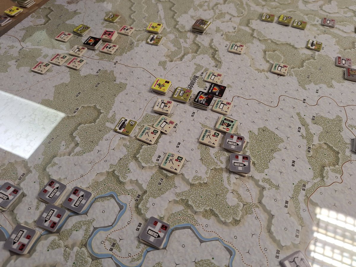 ➡️ Race For Bastogne

La artillería de la Volksgrenadier Div. cae sin misericordia sobre las posiciones fortificadas del 8o Cuerpo cerca Hosingen para abrirse paso hacia Bastogne.

#jocsdetaula #wargames #historico #WWII #RaceForBastogne #MMP #MultiManPublishing #LaTorreDeDaus