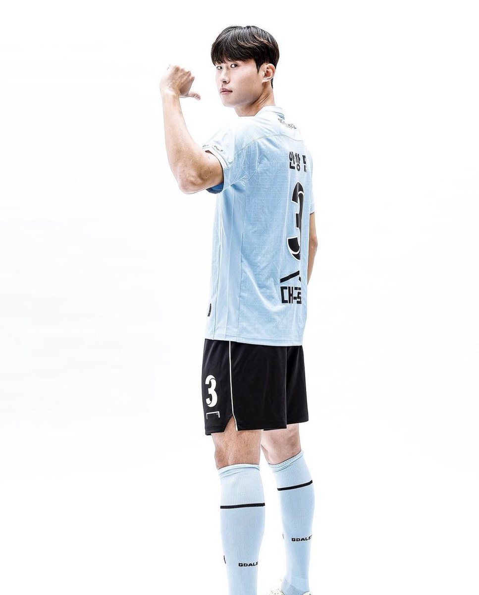 i_lang_S2's tweet photo. 24시즌 파이팅 !! https://t.co/ieh397S52H