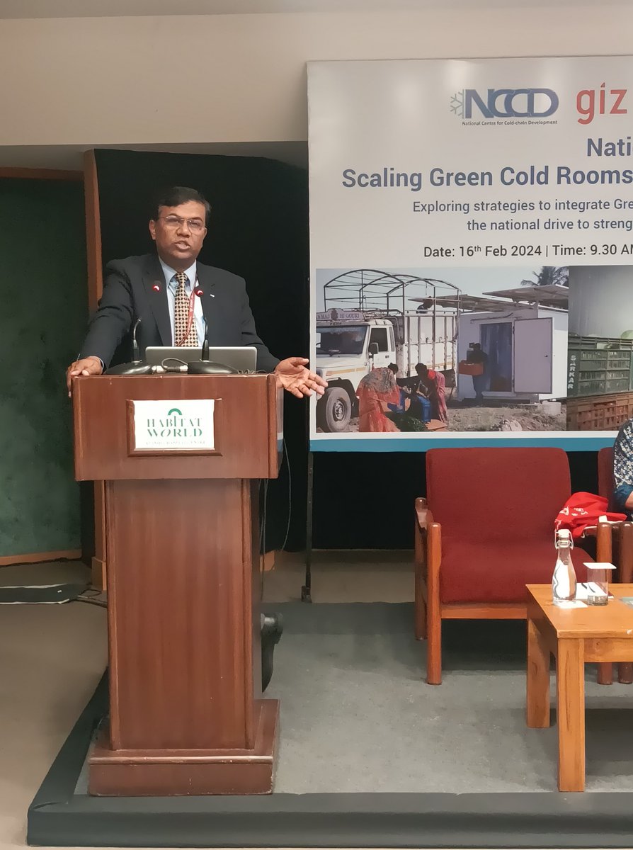 NCCDIndia's tweet photo. Exciting discussion at the Roundtable conference on scaling green cold rooms! Brining together the Government, industry experts and stakeholders to address the challenges and opportunities. 
#nccd #selcofoundation #RoundtableConference #GreenColdRooms #Sustainability https://t.co/uqJITaC1rg