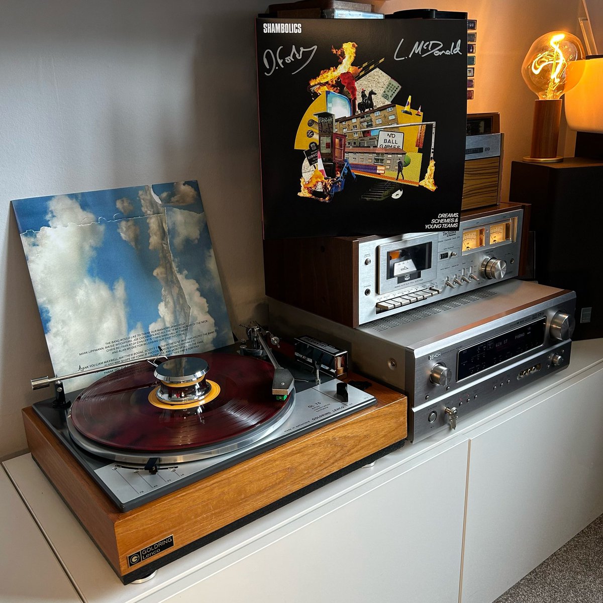 benchampniss's tweet photo. First spin of the brilliant brand new LP from @shambolicsmusic !! Here on D2C signed store exclusive red marbled pressing on @scruffoftheneck records. Helped along the way by the one and only Alan McGee!
#shambolics #dreamsschemesandyoungteams #nowplaying #nowspinning #cassette #tape #lenco #goldringlenco #goldringlencogl75 #gl75 #lencogl75 #vintageturntable #vinyl #cassbar #technics #technics616 #technicsrs616 #technicstapedeck
