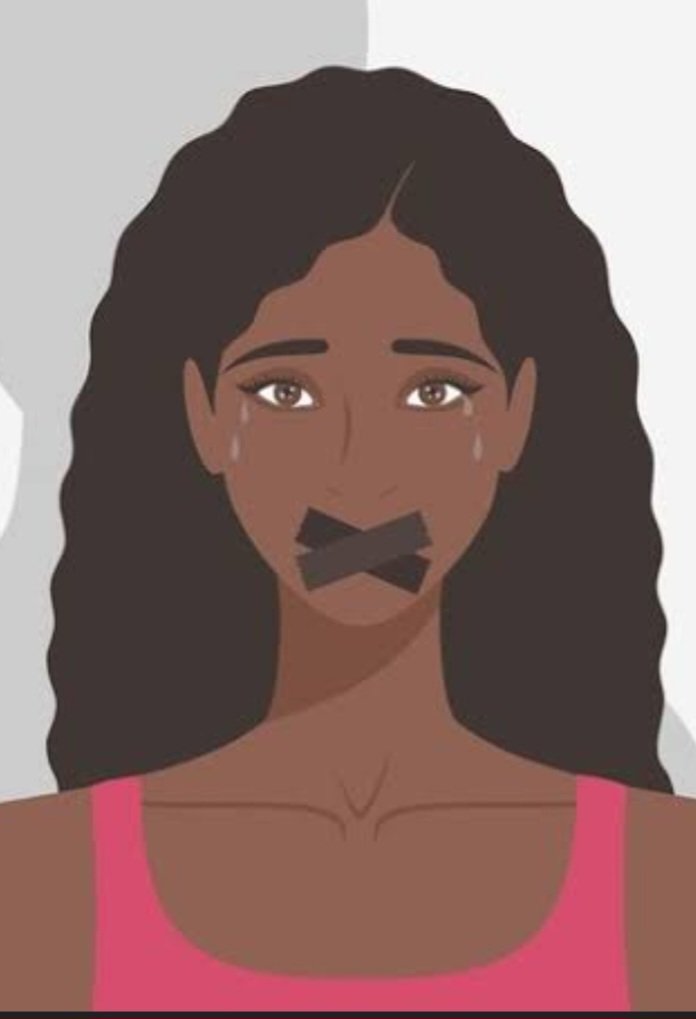 Silence, on tue en #RDC
Que vaut la mort de #Navalny par rapport aux millions de congolais tombés sous les crépitements des armes de ses voisins en complicité les occidentaux? Je condamne la felonie des médias occidentaux pour ce silence coupable! Je suis indigné et quelle nausée