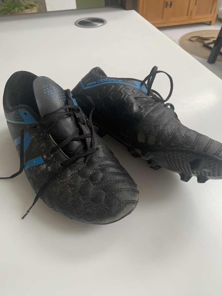 JamieMLever's tweet image. In a list of things you thought you’ve seen the last off, they better give it to my feet