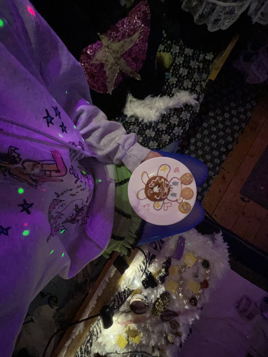 spicyokiii's tweet photo. Shop MARIBu . BaBy 
𝓸𝓻𝓲𝓰𝓲𝓷𝓪𝓵 👶🏻 HELP ME 👶🏻 𝓱𝓸𝓸𝓭𝓲𝓮 
2𝓷𝓭 𝓹𝓻𝓮-𝓸𝓻𝓭𝓮𝓻

2024를 맞이해 새로 태어난 두 가지 컬러의 hoodie 판매합니다 Rt 한 분께 원하는 컬러의 후디를 드립니다.

🏩 24. 02. 17 ~ 24. 02. 21 23:59
https://t.co/ACwutMGjqh https://t.co/LR0Aj92jTX