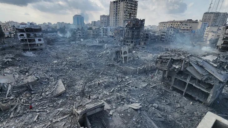 warfareanalysis's tweet photo. The Israeli army achievements in Gaza | 

- 📅 134 days into the genocide.
- 🔥 2,512 massacres committed by the occupation army.
- 💔 35,858 martyrs and missing persons.
- 🏥 28,858 martyrs reached hospitals.
- 👶 12,660 child martyrs.
- 👩 8,570 female martyrs.
- 🚑 340 martyrs from medical teams.
- 🚒 46 martyrs from civil defense.
- 📰 130 journalist martyrs.
- ❓ 7,000 missing, 70% of whom are children and women.
- 🤕 68,677 injured.
- ✈️ 11,000 injured in need of travel for treatment "life-saving and critical."
- 🎗 10,000 cancer patients facing the risk of death.
- 🦠 700,000 infected with communicable diseases due to displacement.
- 🏥 8,000 cases of viral hepatitis infection due to displacement.
- 🤰 60,000 pregnant women at risk due to lack of healthcare.
- 💊 350,000 chronic patients at risk due to the non-entry of medicines.
- 🚨 99 health staff members arrested.
- 📝 10 journalists known by name arrested.
- 🏠 2 million displaced in the Gaza Strip.
- 🏛 142 government headquarters destroyed by the occupation.
- 🏫 100 schools and universities completely destroyed by the occupation.
- 📚 295 schools and universities partially destroyed by the occupation.
- 🕌 184 mosques completely destroyed by the occupation.
- 🕋 266 mosques partially destroyed by the occupation.
- ⛪ 3 churches targeted and destroyed by the occupation.
- 🏘 70,000 housing units completely destroyed by the occupation.
- 🏠 290,000 housing units partially destroyed by the occupation and uninhabitable.
- 💣 66,000 tons of explosives dropped by the occupation on Gaza.
- 🏥 31 hospitals taken out of service by the occupation.
- 🩺 53 health centers taken out of service by the occupation.
- 🏥 152 health institutions partially targeted by the occupation.
- 🚑 124 ambulances destroyed by the occupation army.
- 🏺 200 archaeological and heritage sites destroyed by the occupation.

{source: Gaza Media Office, Gaza Health}