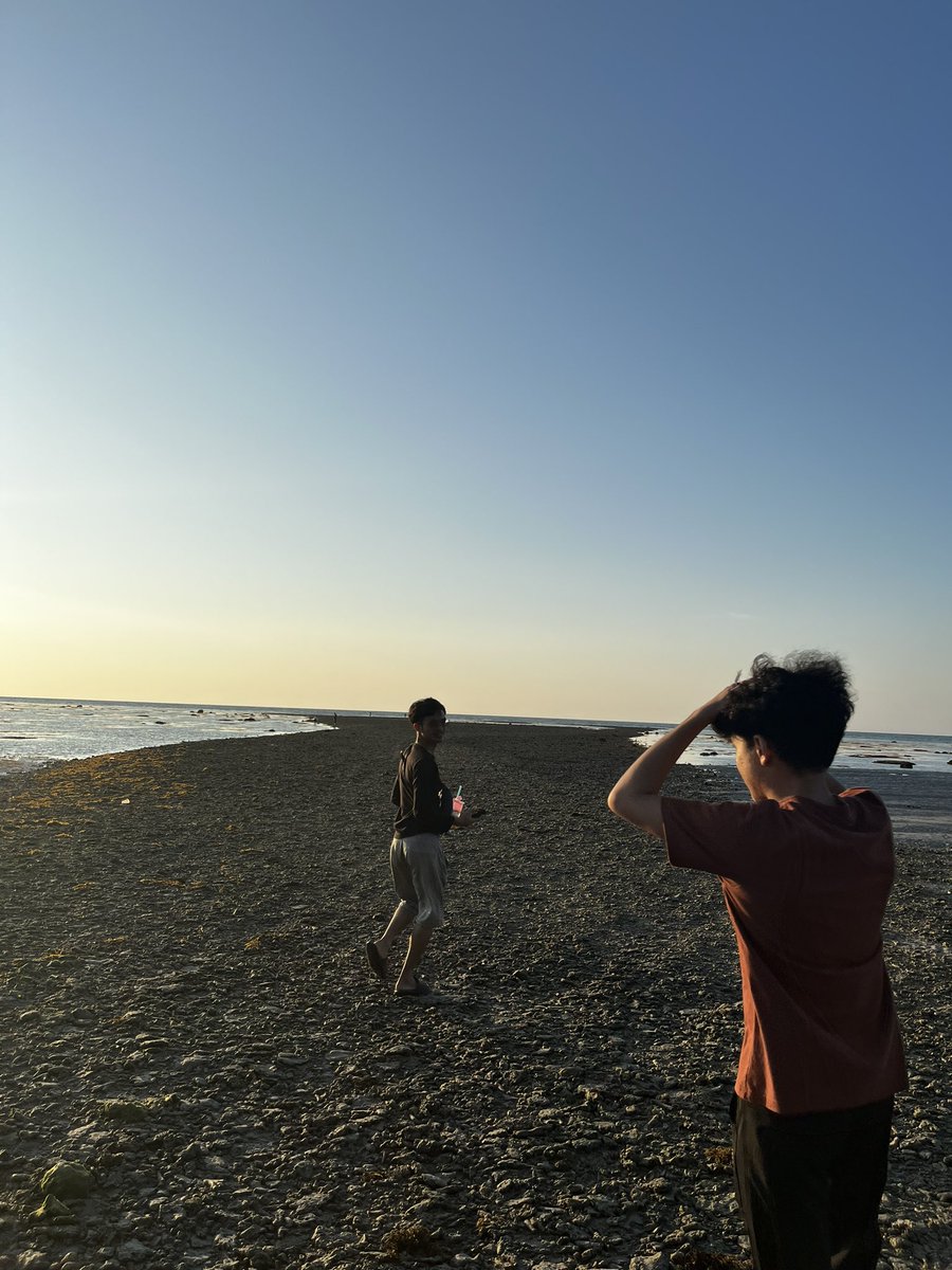 alwqqq's tweet photo. @erjuan_pa pantai legend https://t.co/H7iy1ksXaV