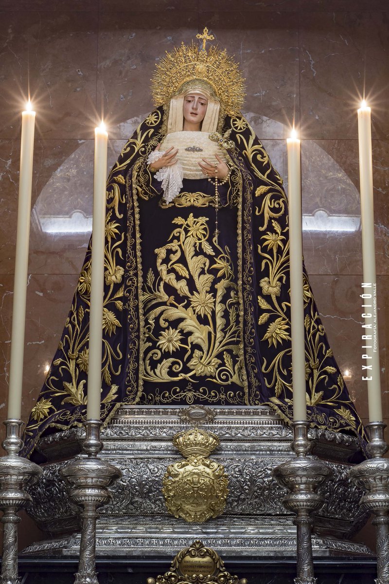 ExpiracionMlg's tweet photo. Ejercicio del quinario, santa misa e imposición de medallas a los nuevos hermanos.

Intervendrá el coro litúrgico de la archicofradía.

Fotografías: @AlejandroVmlg

#CofradíasMLG https://t.co/Dg8faWsiv2