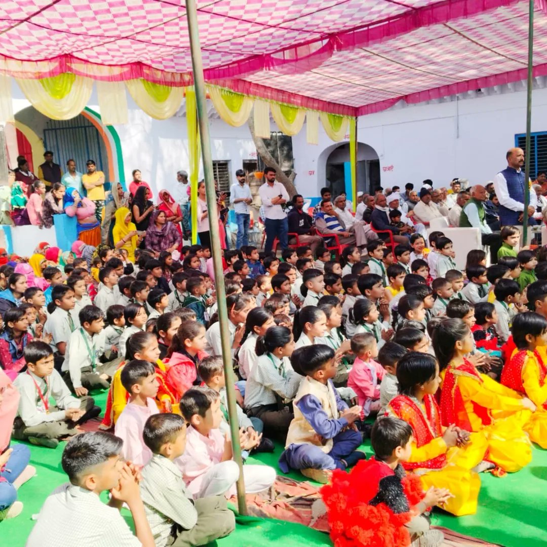 mpalwar's tweet photo. आज बहरोड़ विधानसभा क्षेत्र,जागुवास में स्थित महिमा एकेडमी स्कूल के वार्षिक उत्सव एवं भूतपूर्व सैनिक सम्मान समारोह में बतौर मुख्य अतिथि जाना हुआ।
#BJPRajasthan #behror #alwarcity #BJP4IND #mpalwar https://t.co/uKZMiak9fE