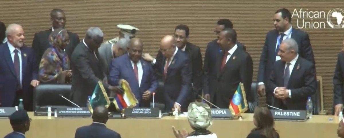 UeliStaeger's tweet photo. AU Chair 2024-25, and Bureau members announced:

Chair of the Assembly: Mauritania, President @MCGhazouani
Vice Chairs:
1. Angola
2. DRC
3. Ghana
Rapporteur: Comoros

After 2014-15, this is the second time Mauritania chairs the AU Assembly. https://t.co/Fqj6lfhT2Z
