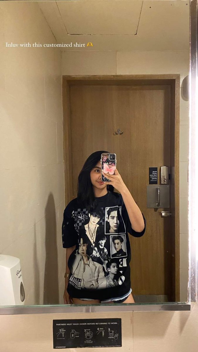 _LOEYCAKES's tweet photo. can i just say i'm so inluv with this shirt! it fits so well huhu. https://t.co/mqk91N0r4Y