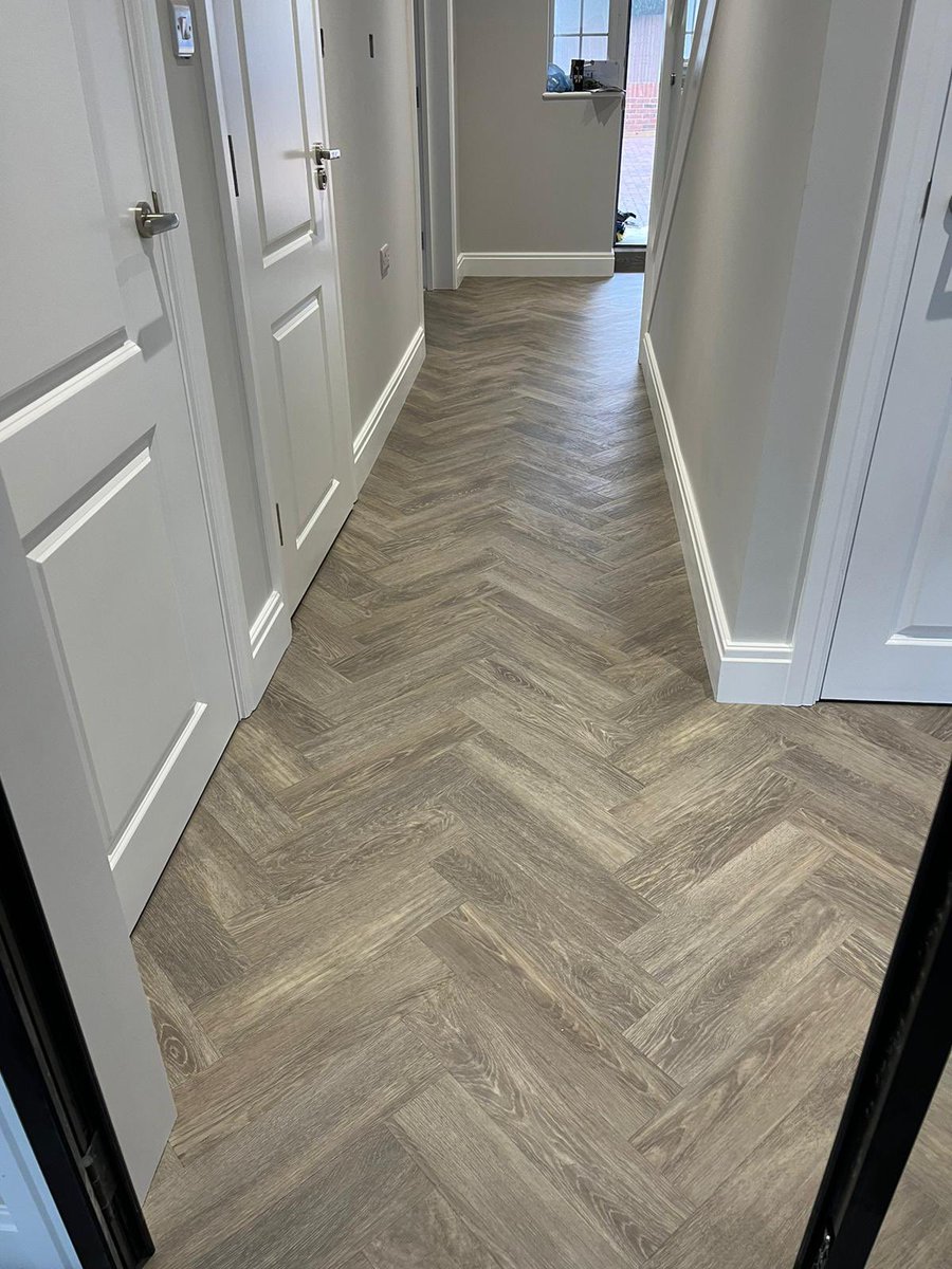 Graham Lee Carpets tweet media