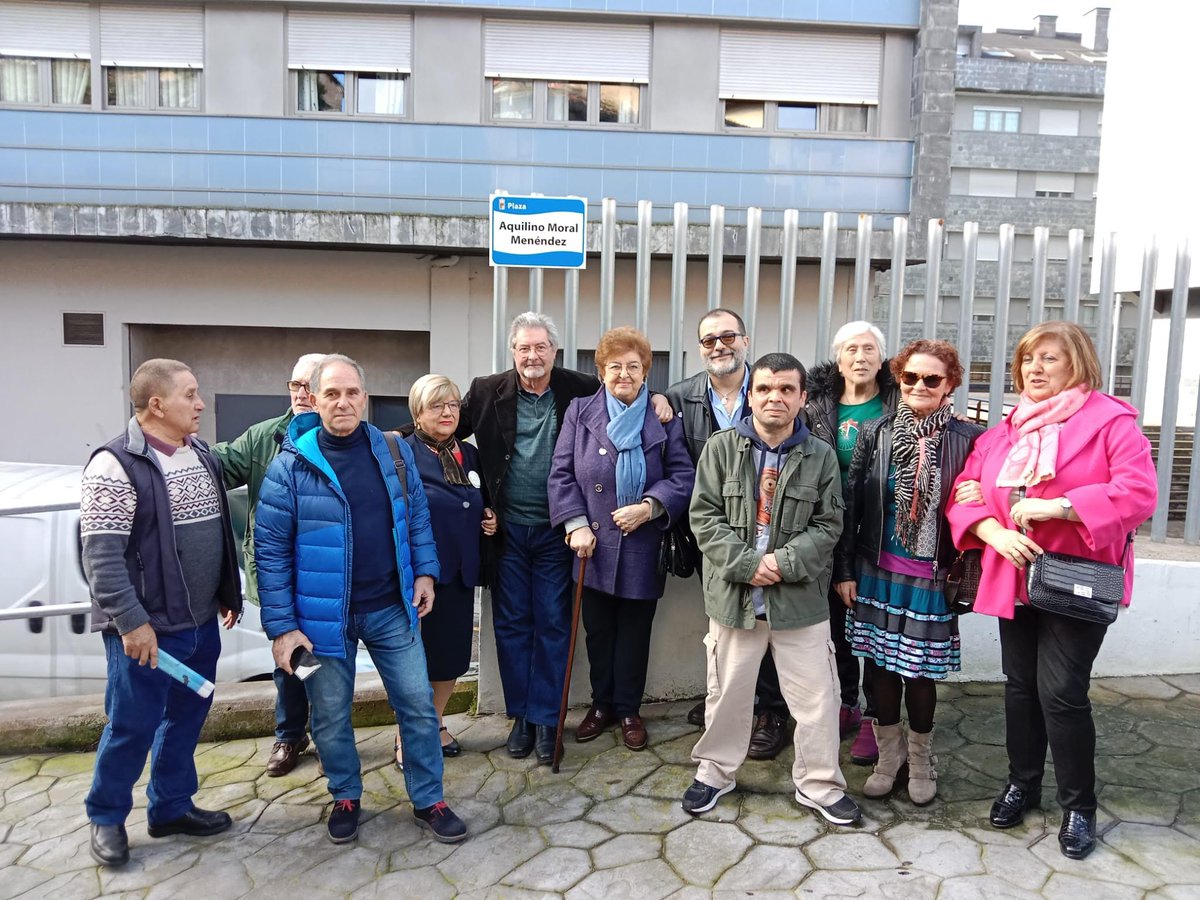 FAnselmoLorenzo's tweet image. #Langreo ya cuenta con una plaza dedicada a Aquilino Moral Menéndez, histórico militante de la #CNT y el #POUM
#MemoriaLibertaria