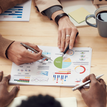 El <a href="/IESA/">IESA</a> y la Cámara Venezolana de Franquicias (<a href="/Profranquicias/">Profranquicias</a>) desarrollarán a partir del 28 de febrero el Programa Gerencia de Franquicias en la escuela de negocios en el IESA, San Bernardino.

Lee más detalles por Mayte Navarro (<a href="/mainav/">Mayte Navarro</a>):
pasionpais.net/foros-formacio…