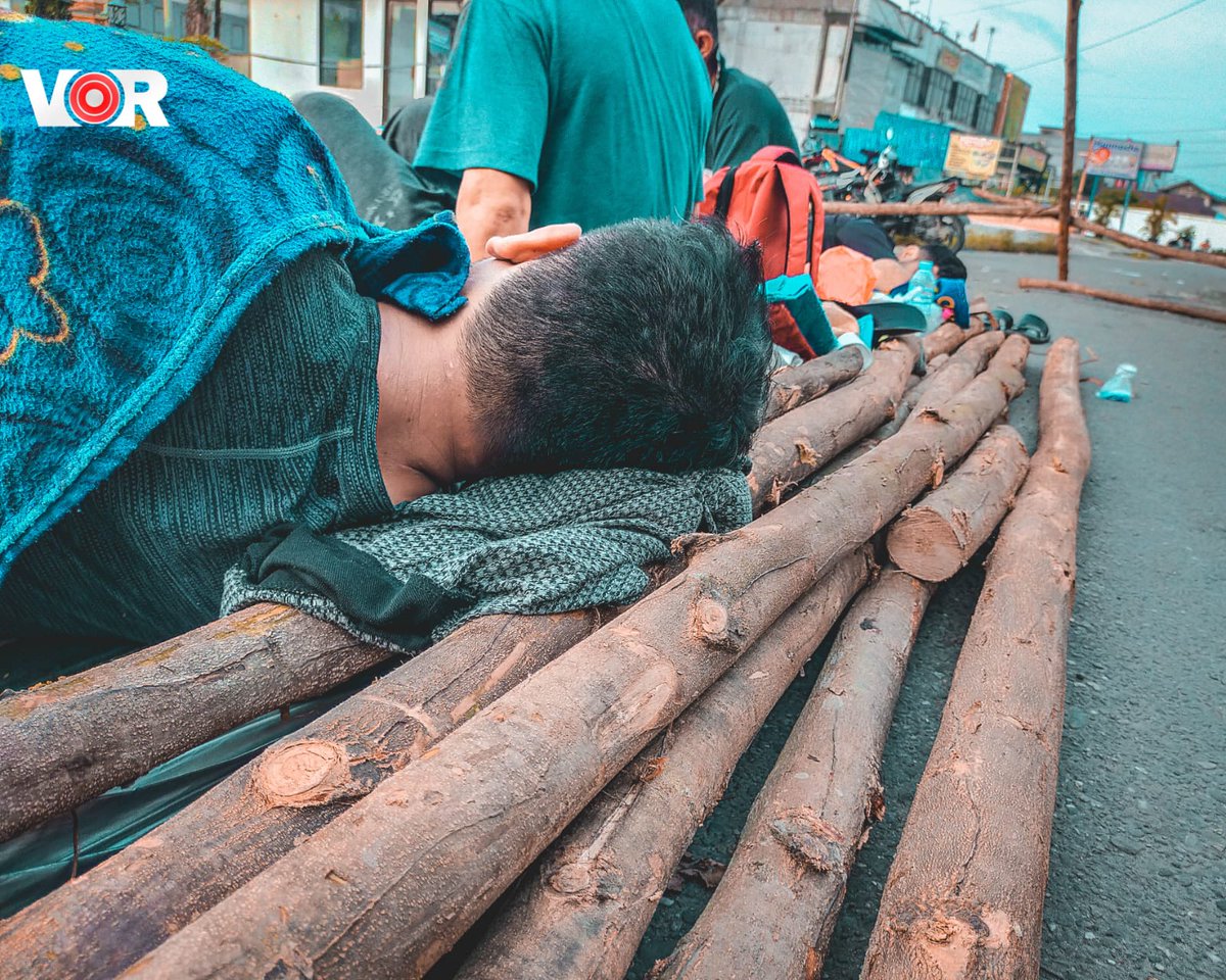 وضعیت ناهنجار پناهندگان افغانستانی در برزخ اندونزی.
#End12YearsInLimbo_Indonesia