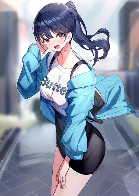 山田 