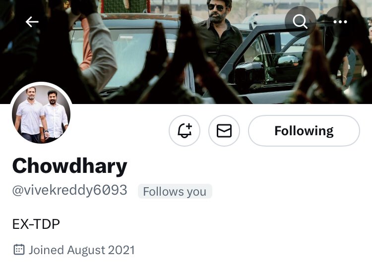 geetha_happy2's tweet photo. పార్టీ లో ఒక  తోటి కార్యకర్త ని  కోల్పోవడం బాధాకరం... 🥲🥲

ఎంతో చిన్నవాడు ఏంతో భవిష్యత్తు ఉంది తల్లి తండ్రులను సోక సముద్రంలో పడేసి వెళ్లిపోయాడు తమ్ముడు 😭😭 

శివైక్యం 🙏🙏 https://t.co/kVpDKeu7Vb