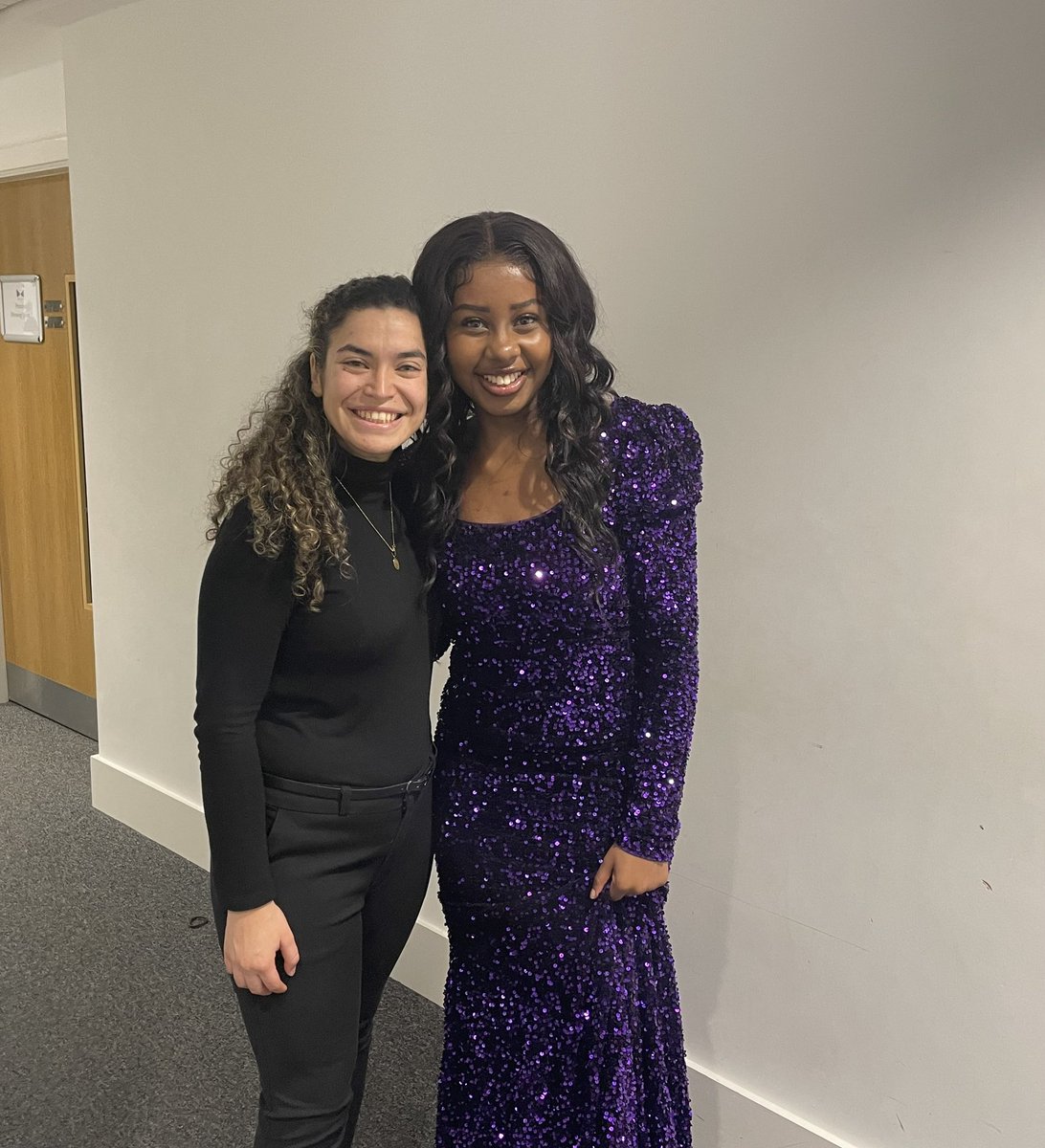 Could not be prouder of @chethams students. An epic music course. Two orchestral Concerts with music by Haydn, Narayanan, Marquez, Sibelius, Ginastera, Brouwer & Respighi - which featured soloist Divine, pictured below with conductor Elizabeth Vergara Gallego.