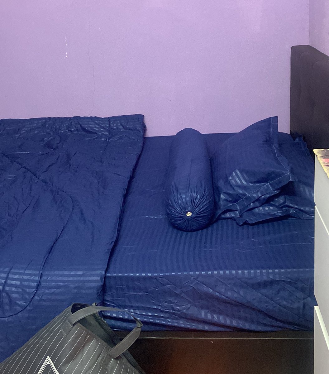 ndrzk_'s tweet photo. tak tunggu lama, I terus checkout dekat shopee 7 in 1 bedsheet harga tak sampai RM100 pun weh untuk queen size! 😱

suprisingly, the quality quite good &amp; kain sejuk je wehh! 

link 7 in 1 bedsheet: https://t.co/uK87qwdWP4 https://t.co/L5bJl6TUqy