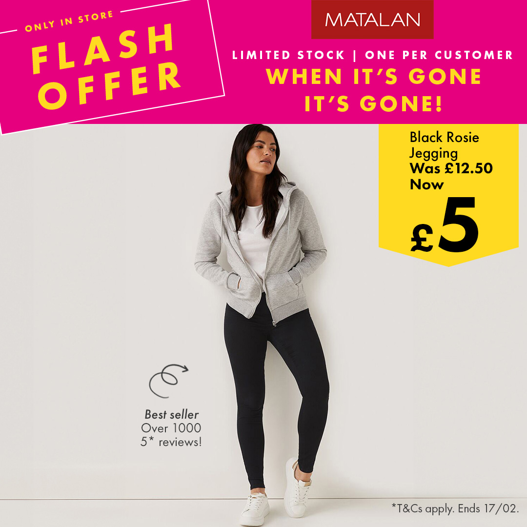 holllowley's tweet photo. 🚨 Another x5 points post! 🌟 

Normally £12.50, you can now get your hands on our 5* rated black Rosie jeggings for just £5 😮 In store only and once they’re gone, they’re gone! https://t.co/6q4vrBjiv5