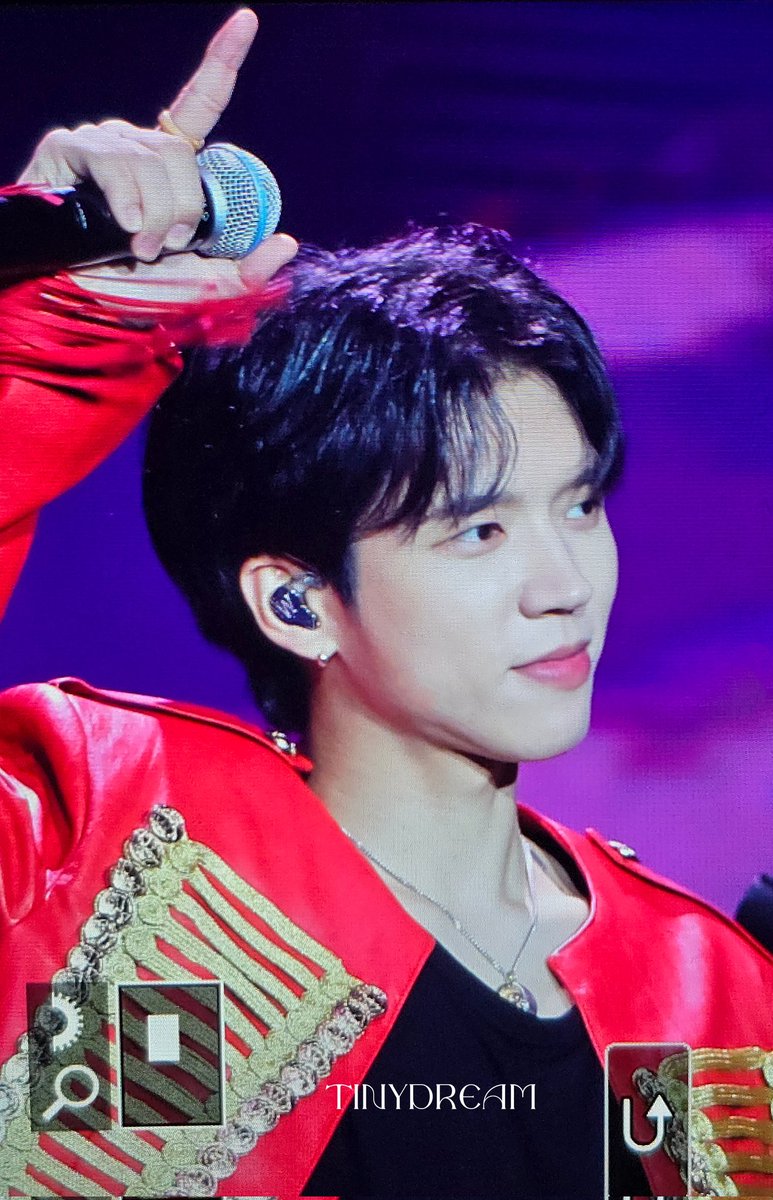 240217 WHITREE in 홍콩 #우현 #남우현 

진짜 오랜만이다 ㅠㅜㅠㅠㅠ