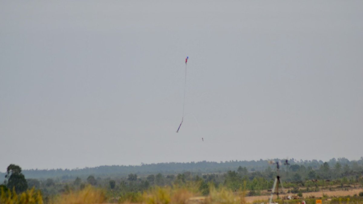 propulsentnu's tweet photo. After sucessfull deployment of the drogue chute, the main failed to inflate, resulting in a harder than anticipated "landing"😮‍💨 https://t.co/A7x4Uy7VXX