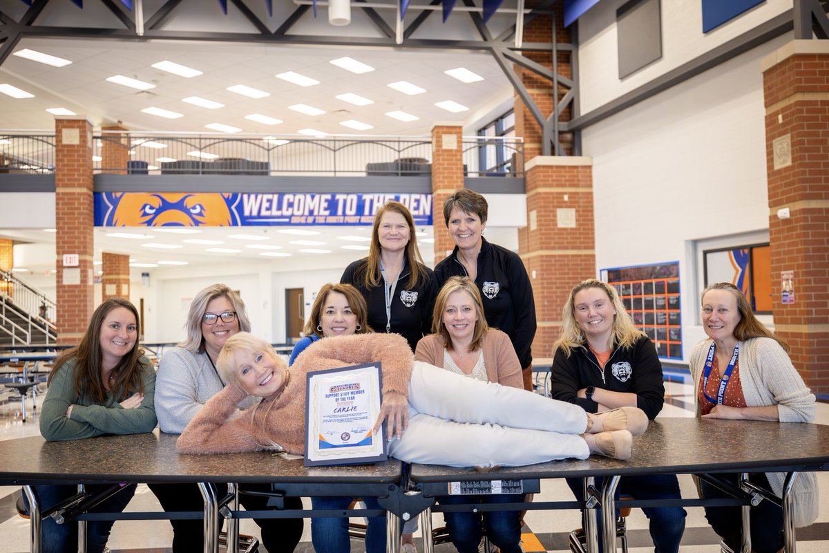 Dr_Shelmire's tweet photo. Congratulations to our 2023-2024 Support Staff of the Year, Debby Carlie! She is such a special part of our NPHS family! Her smile and enthusiasm are contagious and exemplifies what it means to be a Grizzly. Thank you for all you do for our students, staff, &amp; admin team!!! 🧡💙 https://t.co/PU0OsvYOEf