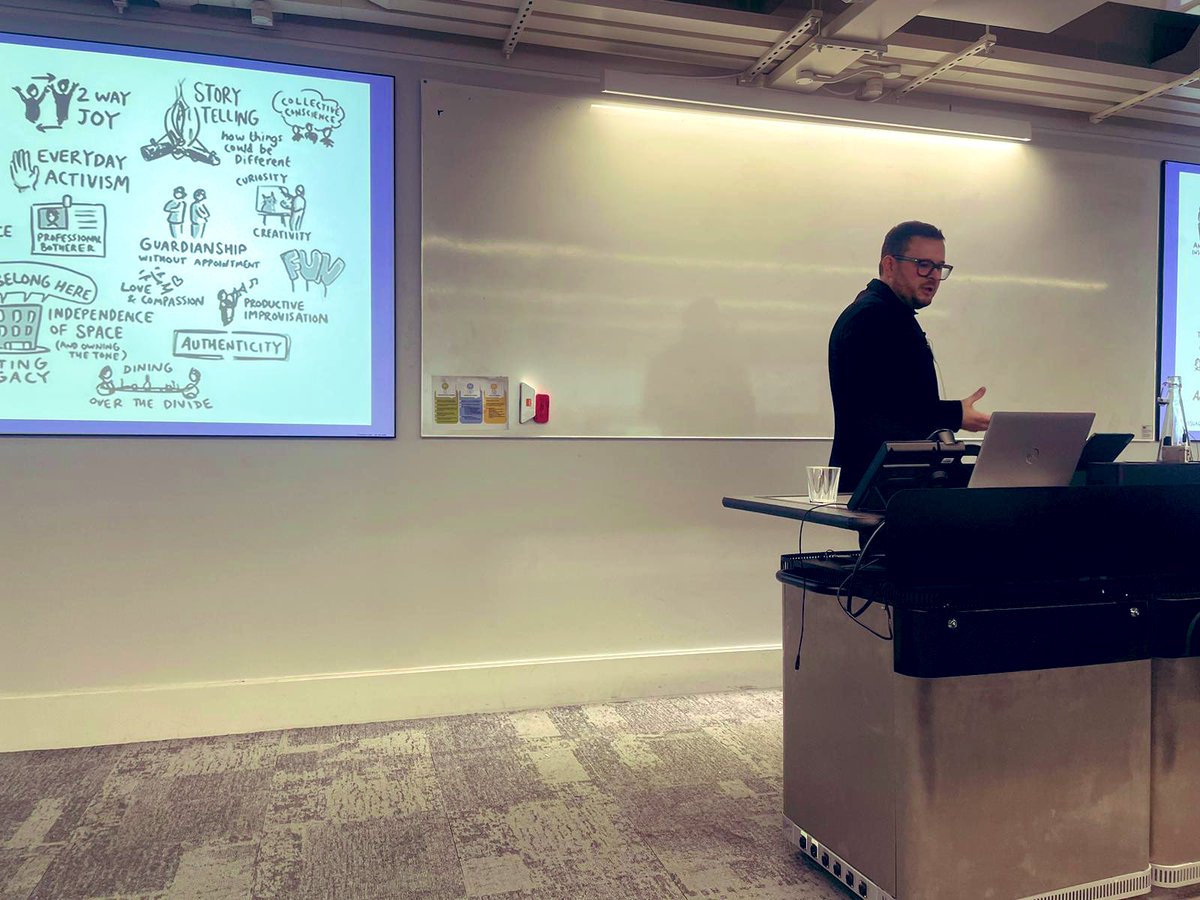 OstryMarci's tweet photo. Thrilled to have been a speaker at the #LMC @rcpsychLDN yesterday. The energy and insights from current and aspiring leaders, SAS, consultants, trainees were truly inspiring. Proud of our #LMFS @rcpsych fellows @AbigailSwerdlow for ALSs and sharing her leadership experiences 🤩 https://t.co/F6xdO6e0SB