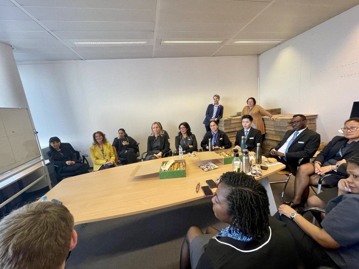 abdel_benhadi's tweet photo. #teamfra #beingunited #andreaNPunited #ukraft2
Andrea Peralta, our MD- Airport ops EMEA DEU, led a fantastic townhall in our conference room, providing us with valuable updates about our airline company. Everyone thoroughly enjoyed. Thank you Andrea! https://t.co/Kl5cOOxkGH