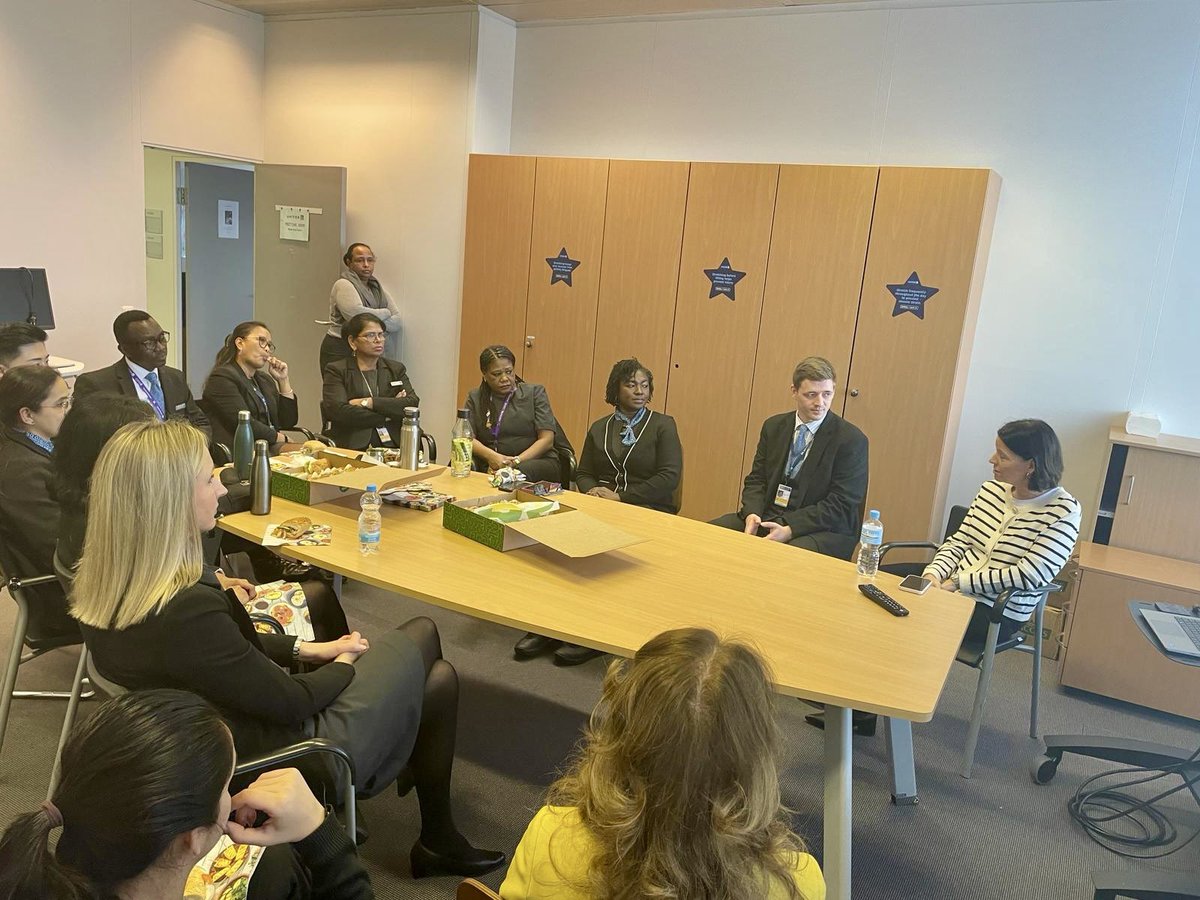 #teamfra #beingunited #andreaNPunited #ukraft2 
Andrea Peralta, our MD- Airport ops EMEA DEU, led a fantastic townhall in our conference room, providing us with valuable updates about our airline company. Everyone thoroughly enjoyed. Thank you Andrea!