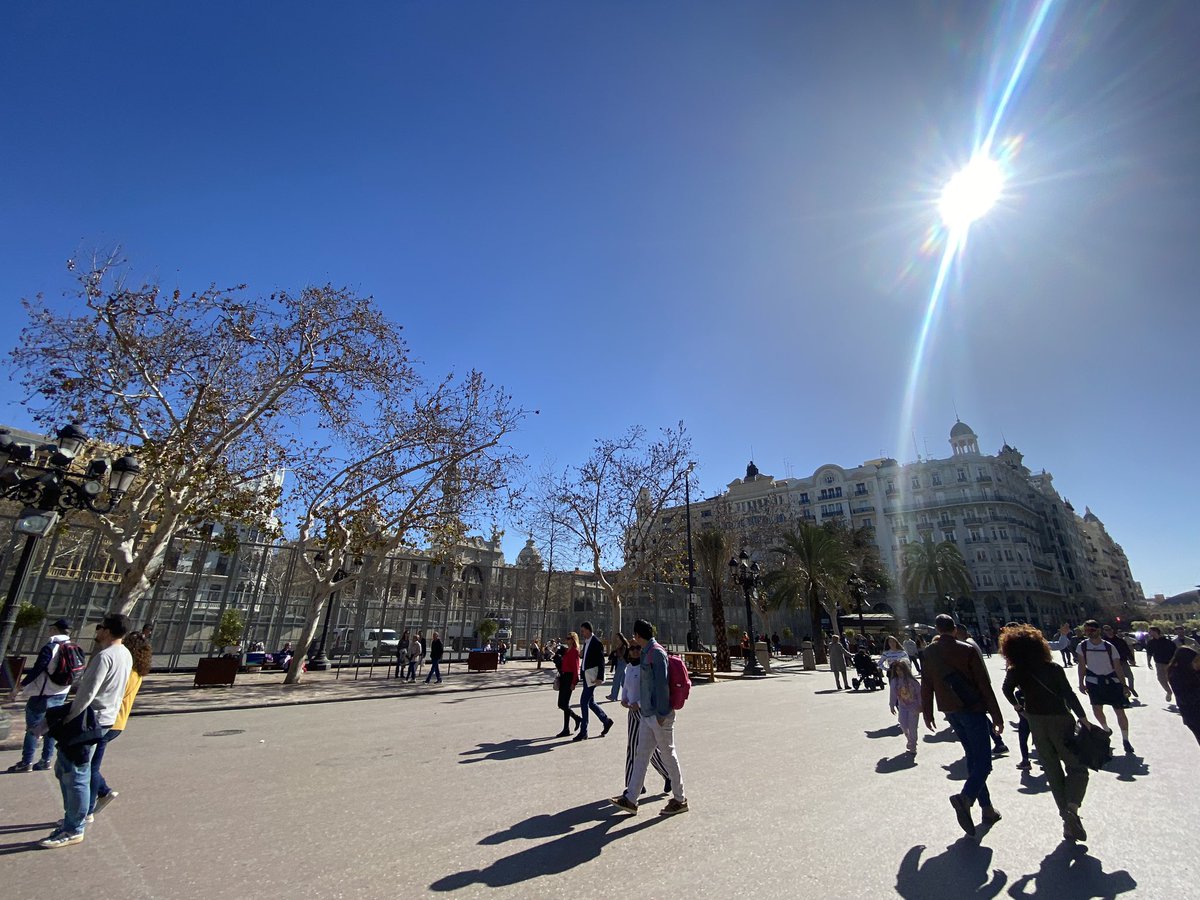 jaumelita's tweet photo. #FaDiaDeFalles y la mascletà en Madrid 😅 https://t.co/ksZWO9a0Fw