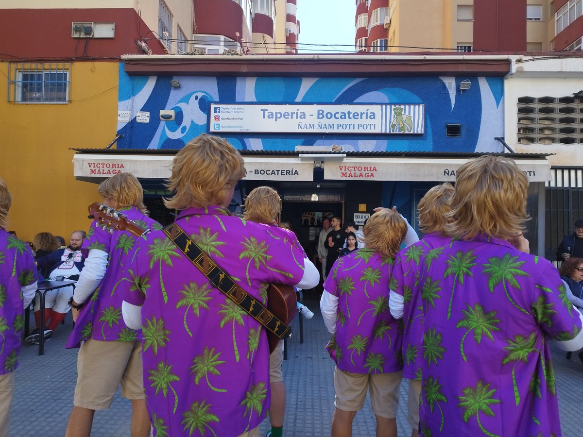 Cuarteto y Mitad tweet media