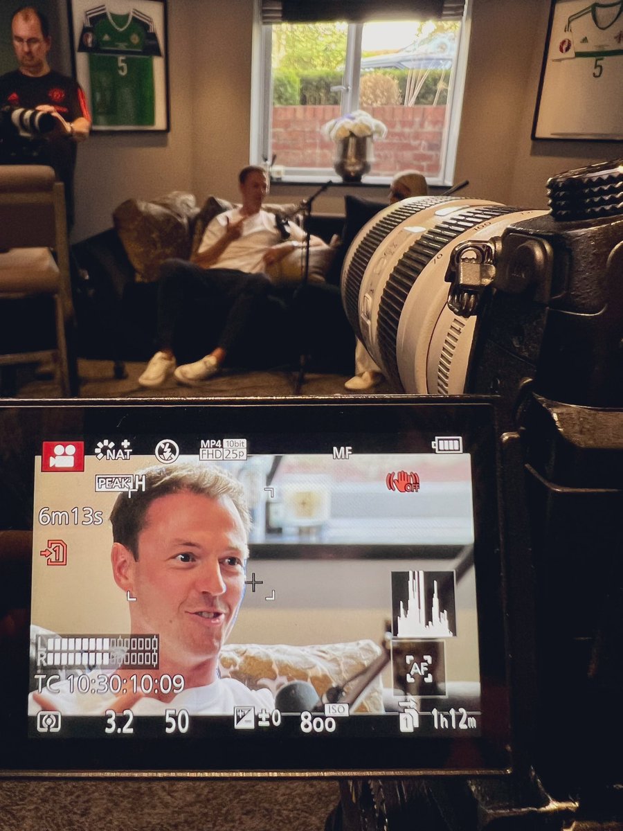 4 years and 100+ episodes later… <a href="/6hellsbells/">Helen Evans</a> finally asks Jonny if he’s free for a chat. 

Well worth the wait. What a story (that is still being written) and what a man.