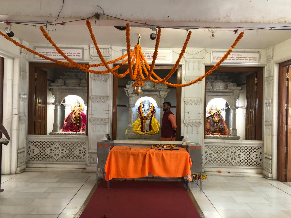 SethSpn's tweet photo. अतुलितबलधामं हेमशैलाभदेहं, अनुजवनकृशानुं ज्ञानिनामग्रगण्यम्। सकलगुणनिधानं वानराणामधीशं, रघुपतिप्रियभक्तं वातजातं नमामि।
#हनुमानसेतु #लखनऊ
#हर_हर_महादेव_शिव_शंभू_ॐ 
#जय_जय_सियाराम
#जय_जय_बजरंगबली https://t.co/iJCFE8xF4P