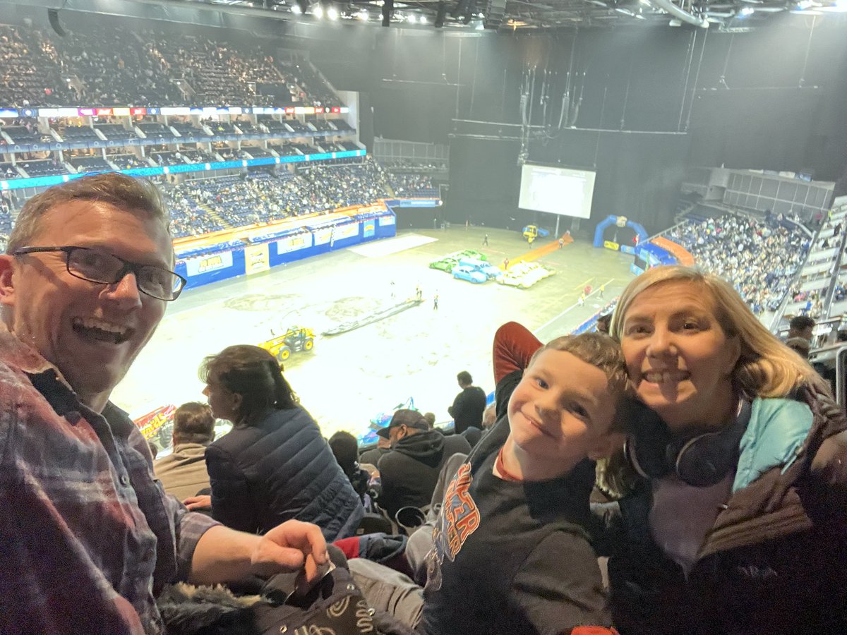 #HotWheelsMonsterTrucksLive