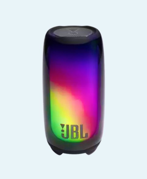 これは何度も言うんだけど
今日、唯一むにさんさんが使っていたスピーカー
『JBL pulse5」
圧倒的に余裕のある音量とレンジ！
このレベルの物があればオーディエンスの盛り上がりに差が出るのは明らか！
手拍子とか掛け声を自然に入れたくなるんだよね
全てのアウフギーサーに検討してもらいたい逸品