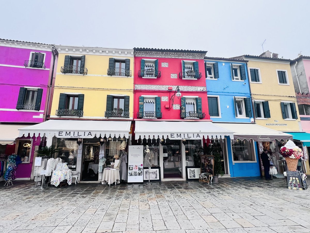 mrhsvpa's tweet photo. The Colors of Burano 🎨 https://t.co/5YlClFJOiq