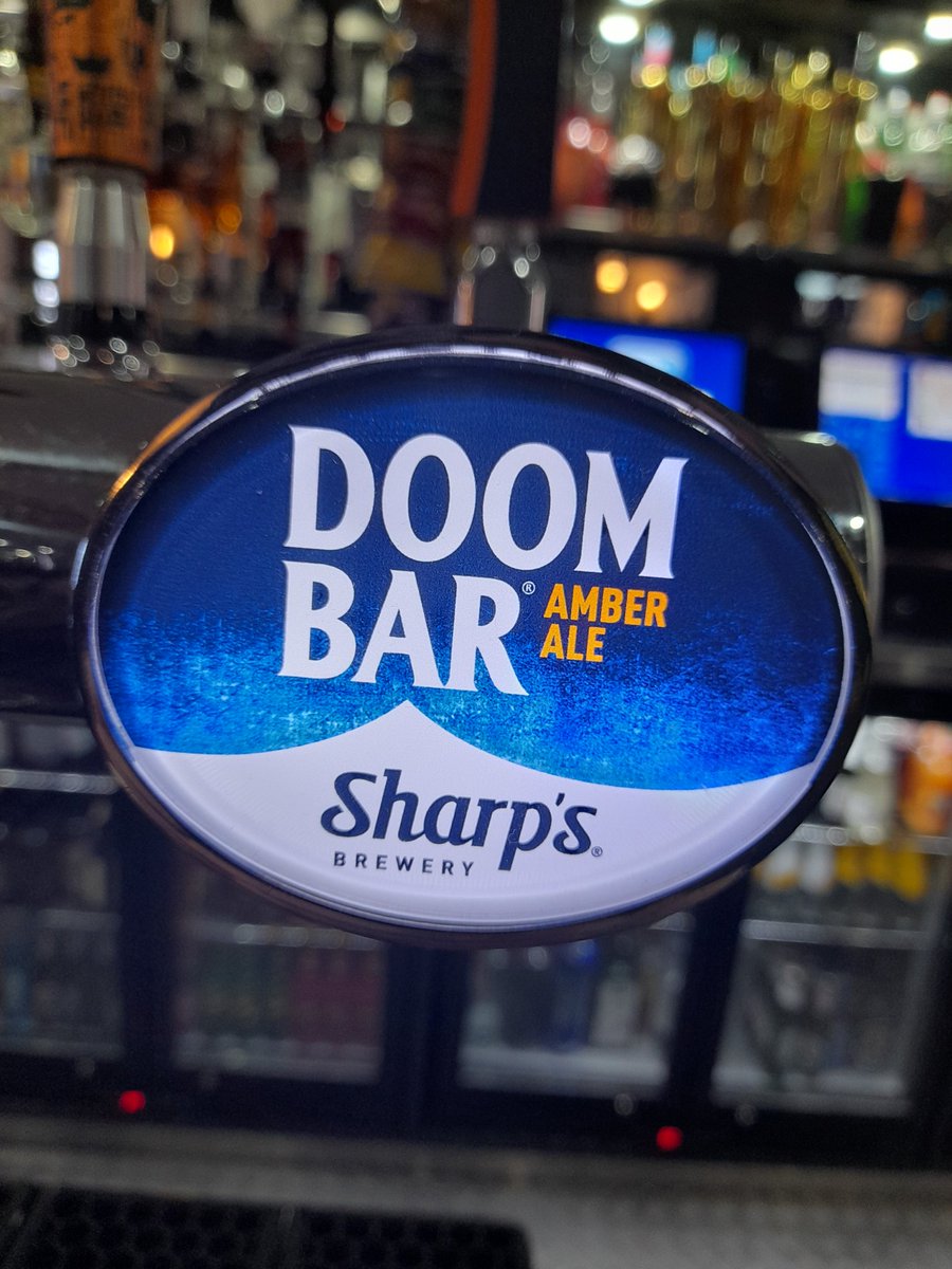 ArronJamesLyon2's tweet photo. Pre match pint from @SharpsBrewery @hopeprescot @NorthernPremLge @PrescotCablesFC v @HanleyTown66 https://t.co/xxhlIef1ex
